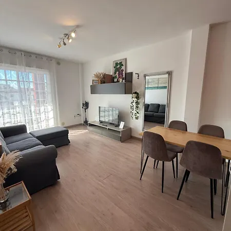 Apartmán Seaside Paradise - 2 Bedroom With Ocean Views & Air Conditioning In