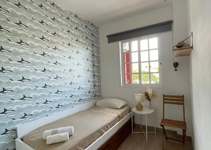 Seaside Paradise - 2 Bedroom With Ocean Views & Air Conditioning In Apartmán *