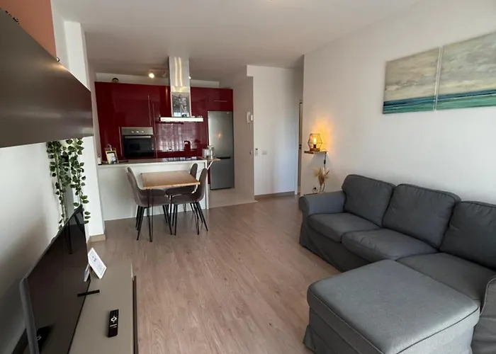 Seaside Paradise - 2 Bedroom With Ocean Views & Air Conditioning In * Playa de San Juan (Tenerife)